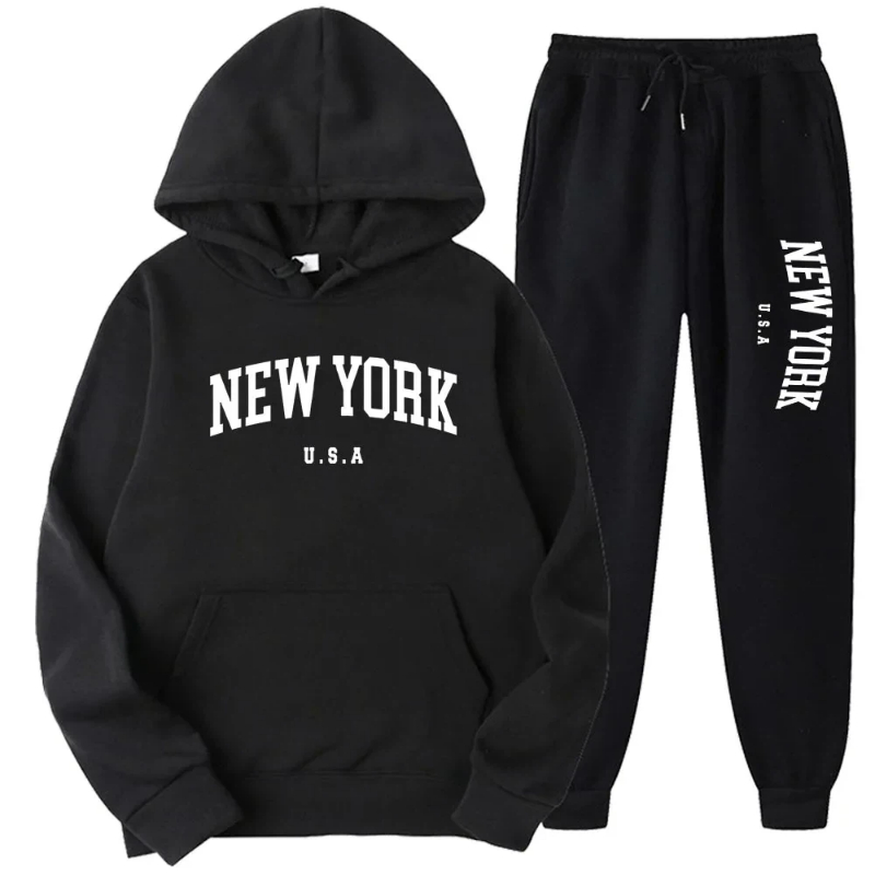 Women And Men Fashion - Men Women New York U.S.A City