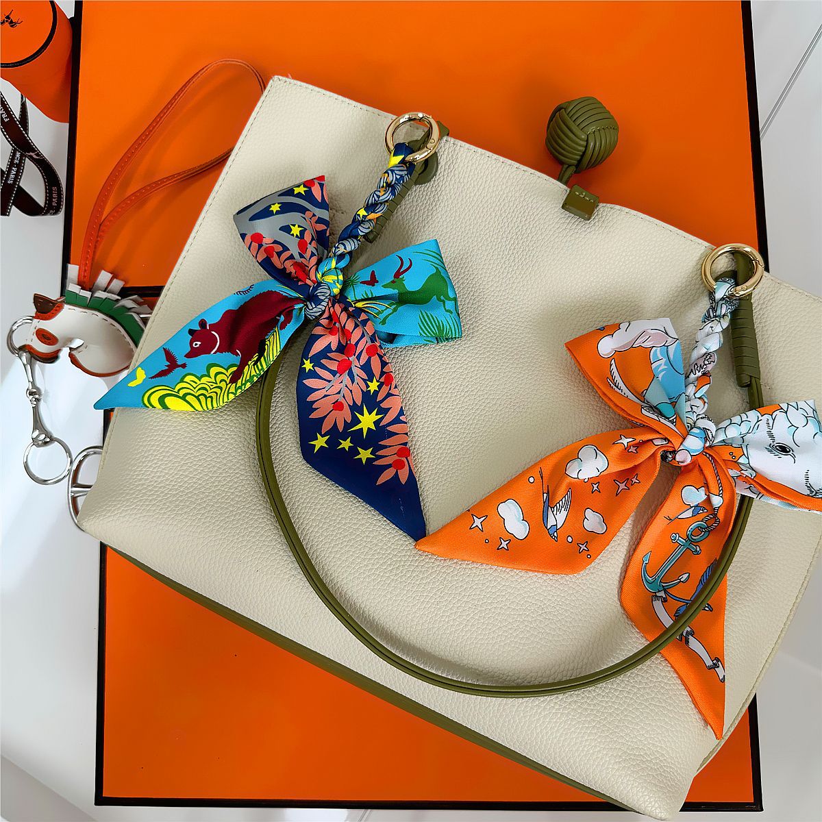 Elegant Silk Scarf Bow Bag Cha - Women'S Ysl Fashion recensie en prijs