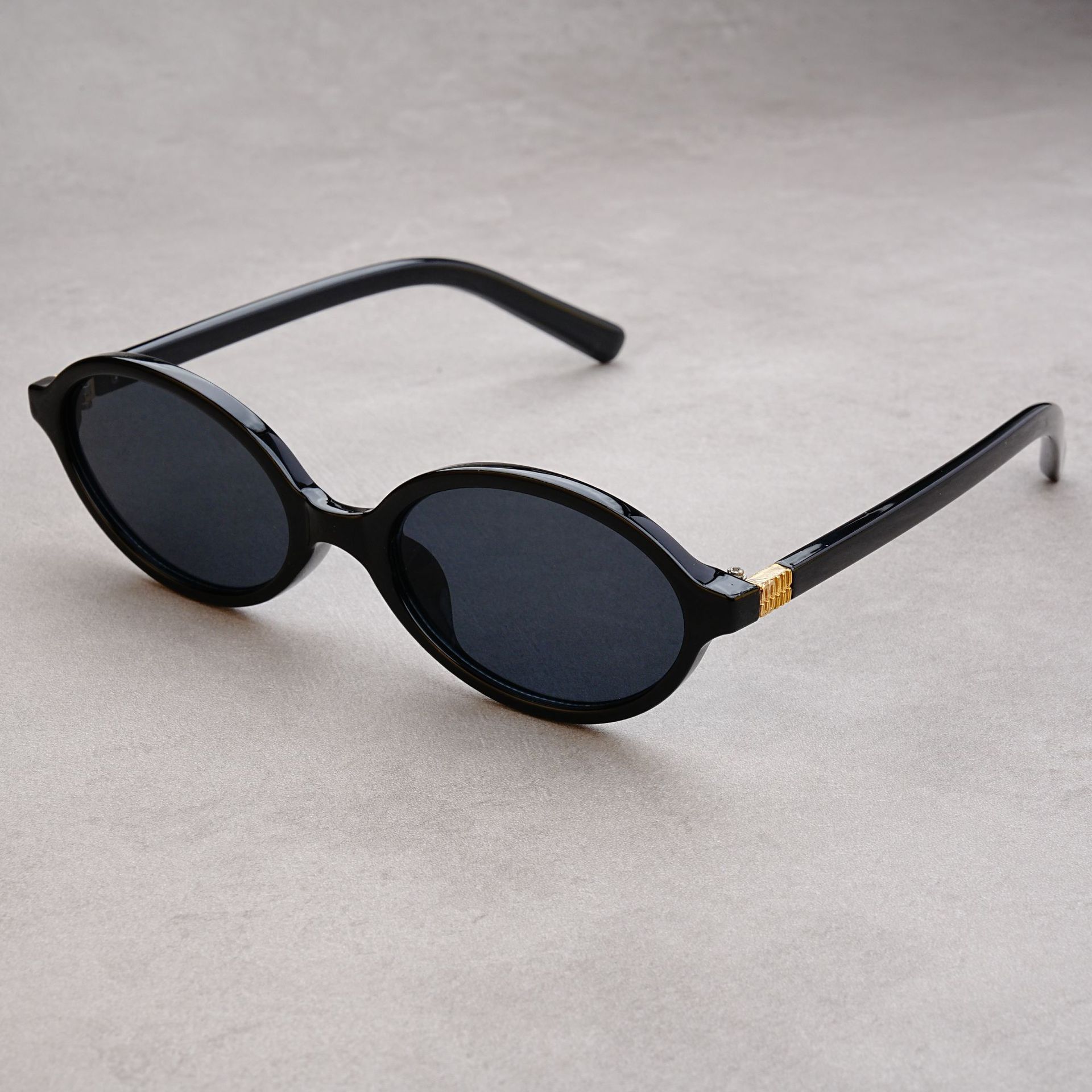 New Oval sunglasses For women  - Women'S Fashion Glasses With Clear Lenses recensie en prijs