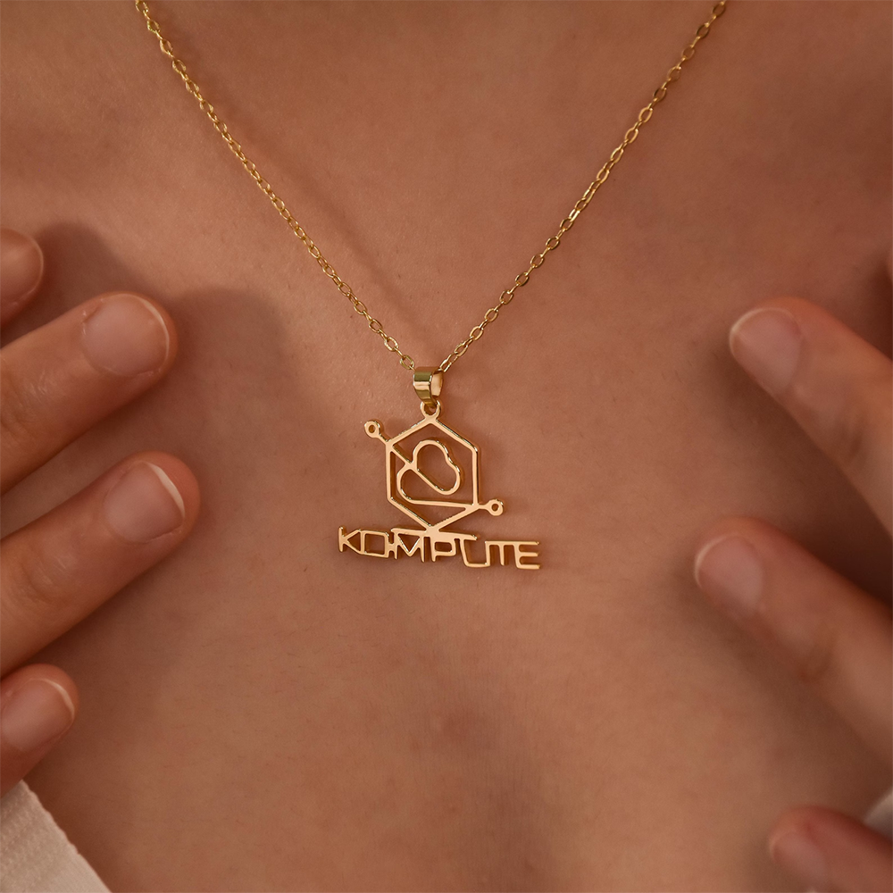 Custom Company Logo Necklace P - Women Fashion Icon recensie en prijs