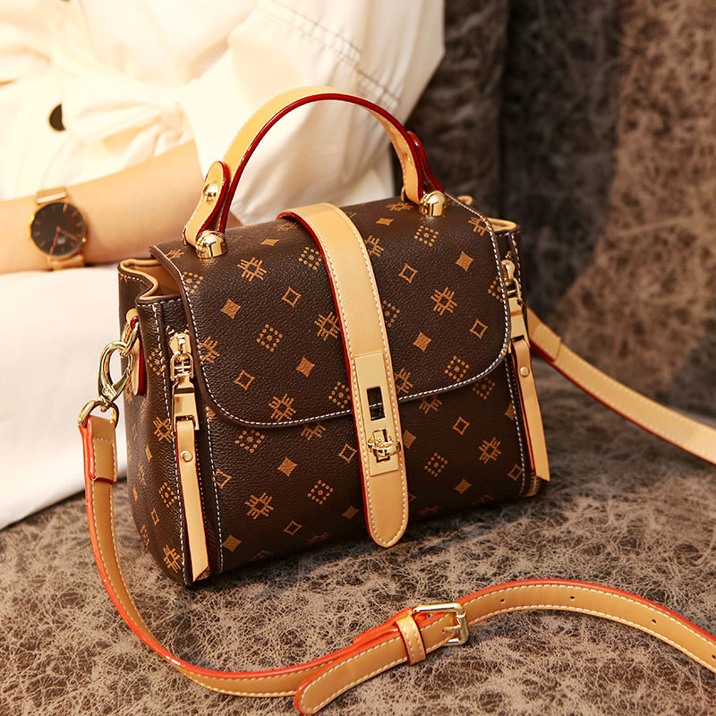Luxury Fashion Icon Designer D - Women Fashion Icon recensie en prijs
