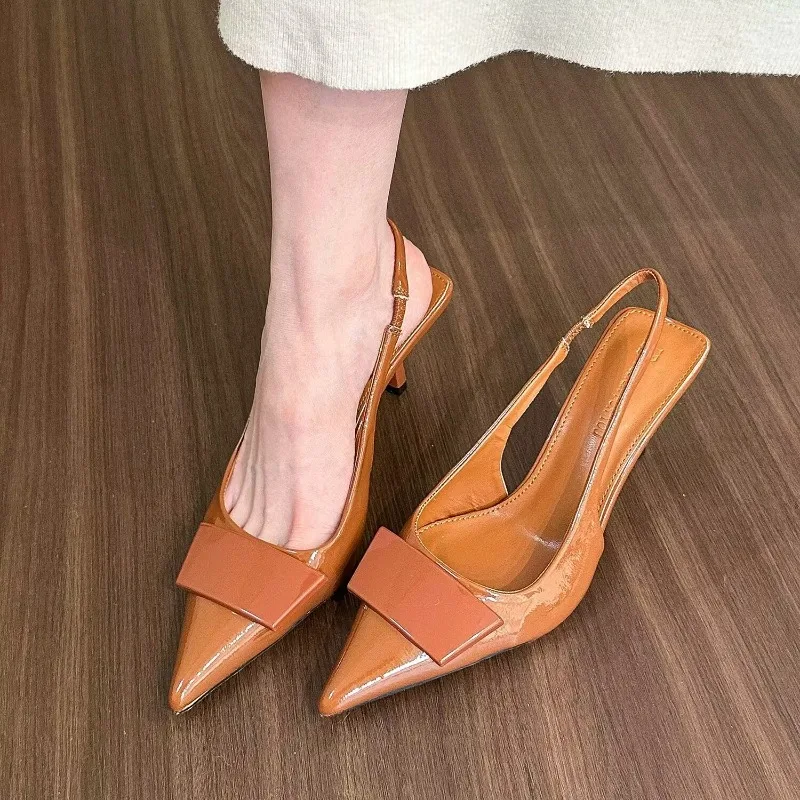 Fashion Square Buckle Pointed  - Women'S Fashion Q recensie en prijs
