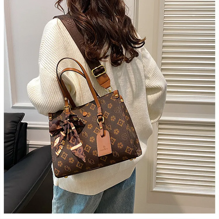 Free shipping designer Shoulde - Women Fashion Designers recensie en prijs