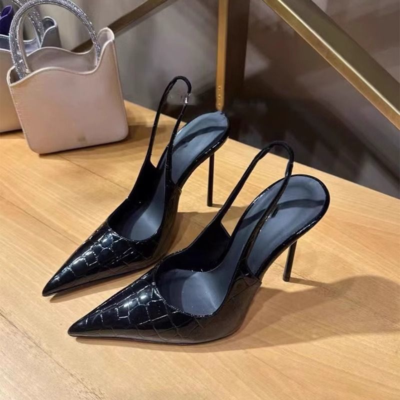 New Simple Pointed Back Hollow - Women Fashion Simple recensie en prijs
