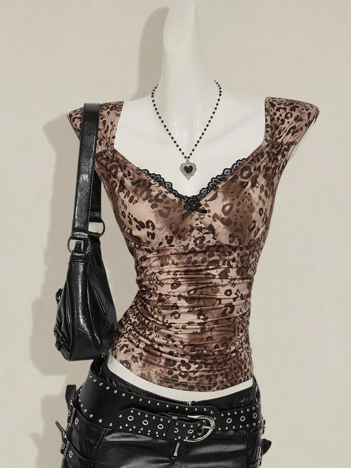 ICON Women's Leopard Print Con - Women Fashion Icon recensie en prijs