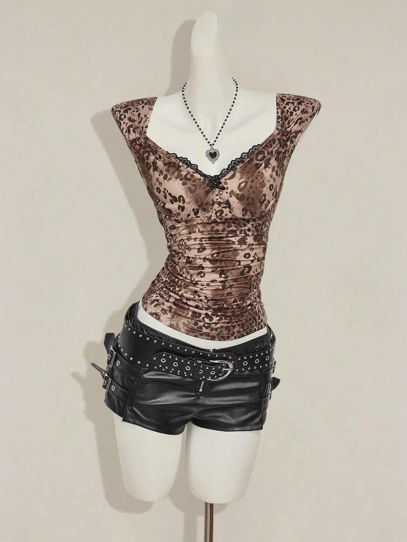 ICON Women's Leopard Print Con - Women Fashion Icon recensie en prijs